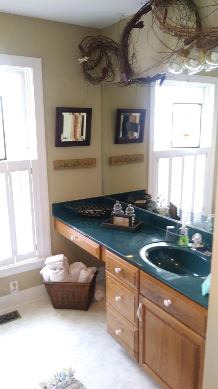 East New Market Marvels On The Creek B&B 외부 사진